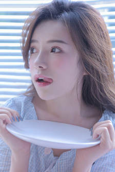 丰满的继母伦理中文字幕